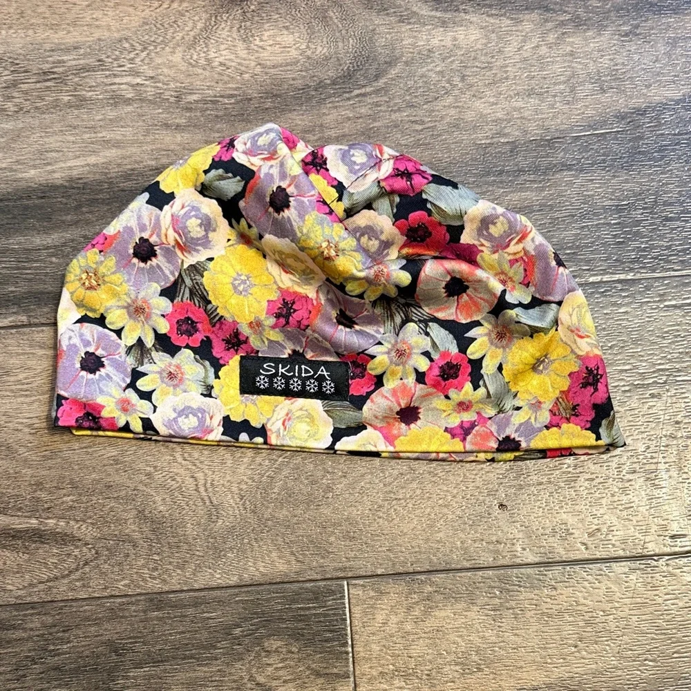 Skida Kids Floral Beanie Hat - Black Multi - Picture 1 of 2
